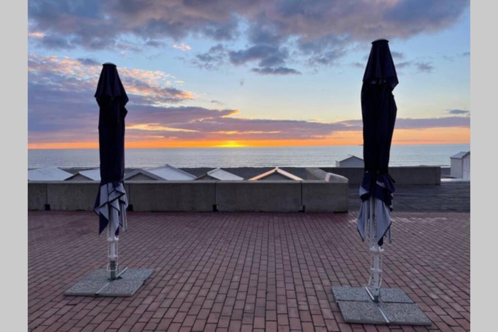 Tout A Pied, 100M De La Plage! Grand 2 Pieces Cosy Mers-les-Bains Bagian luar foto
